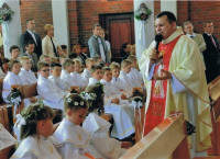 zdjcia_z_komunii_2012_-_kronika0004_Kopiowanie.jpg