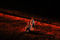 Parafianie na spektaklu plenerowym Orzeł i Krzyż. 05.07.2025