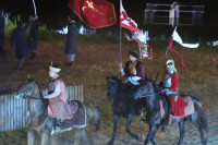 Parafianie na spektaklu plenerowym Orzeł i Krzyż. 05.07.2025