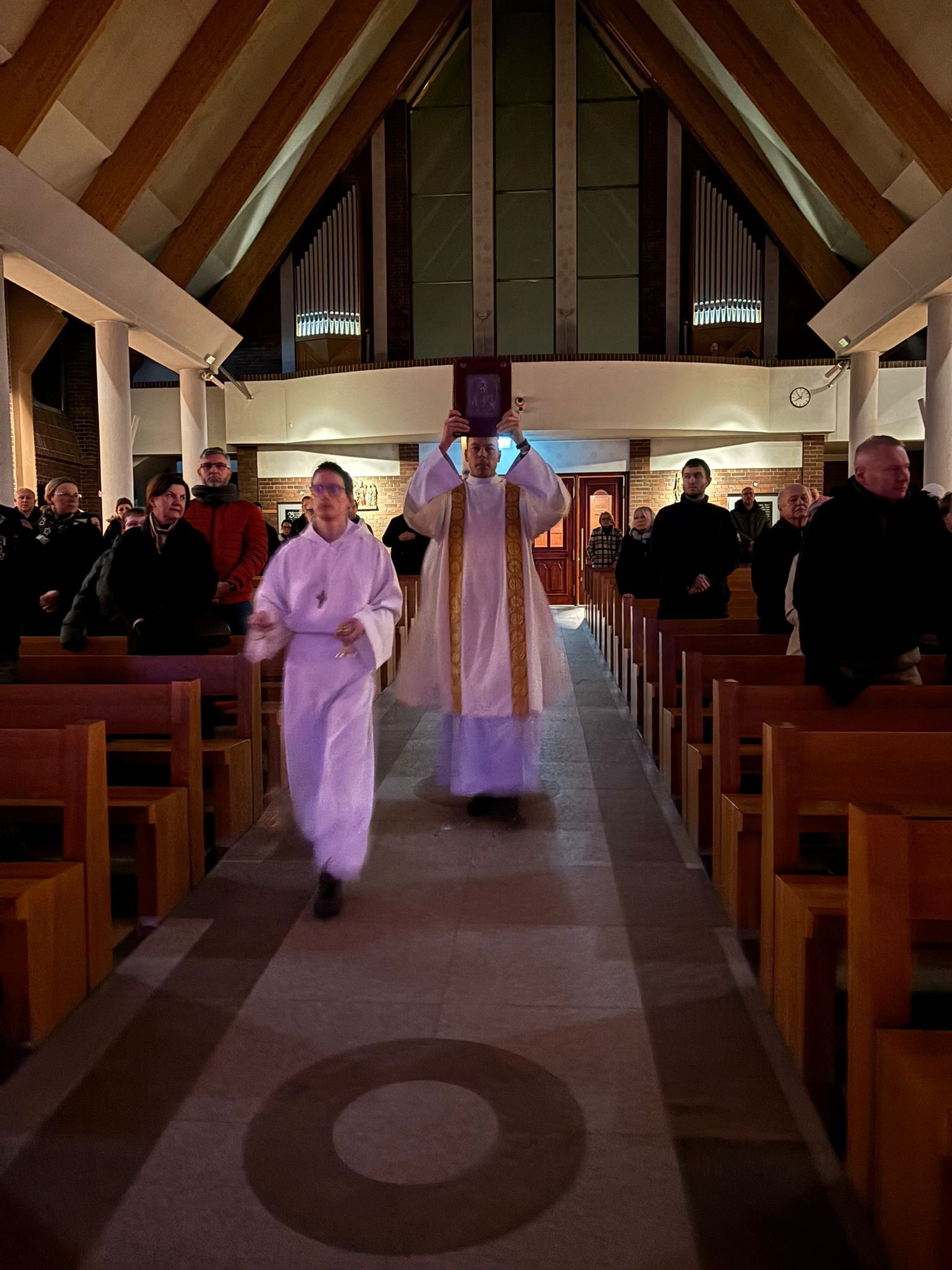 Akatyst ku czci Bogurodzicy, w wykonaniu naszego Chóru Parafialnego