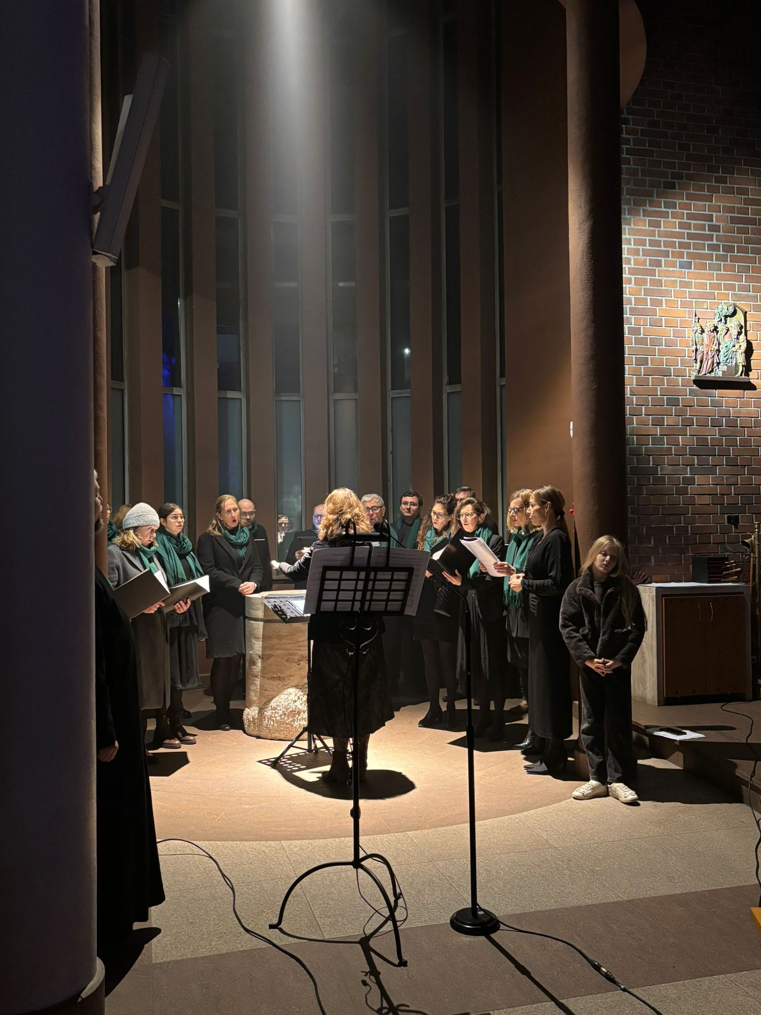 Akatyst ku czci Bogurodzicy, w wykonaniu naszego Chóru Parafialnego